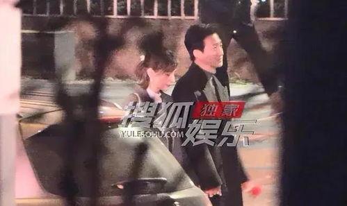 娱乐吃瓜拍戏片段,揭秘明星吃瓜拍戏幕后趣事